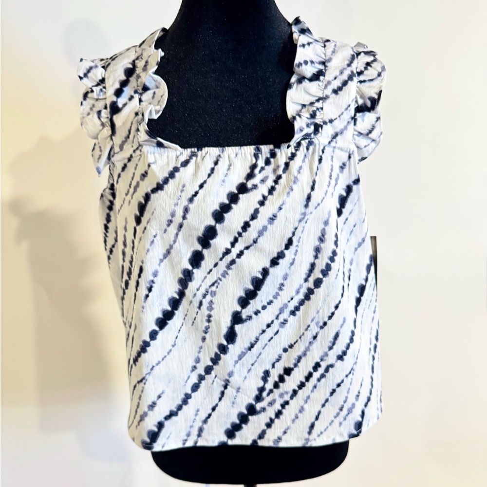 NWT INC Earth Top Size M